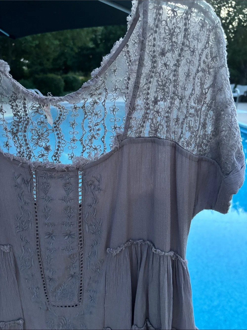 FP Gray Lavender Taupe Tiered Ruffle Lace Baby Doll Cap sleeve Tunic L XL fit